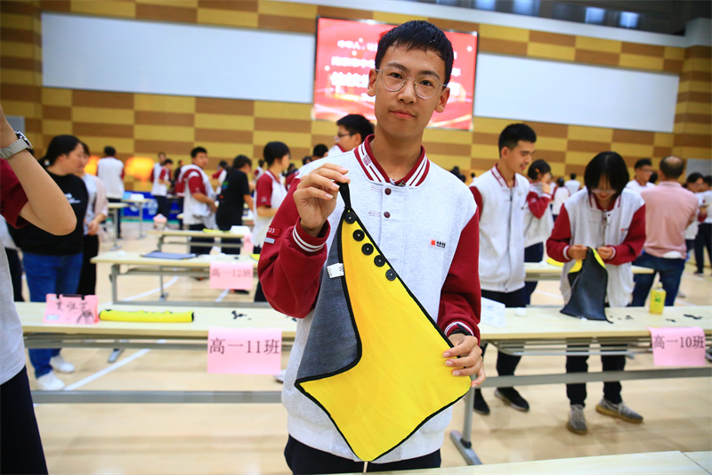 南京市中华中学：批判性思维助学子高飞携手顶级高校“双高”合作(图4)