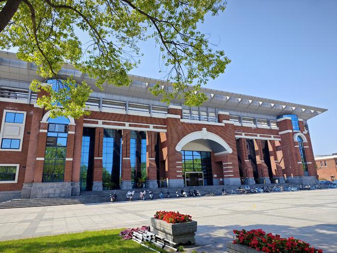 上海高中留学新捷径！2024华政1+32+2国际本科招生详情揭秘！(图2)