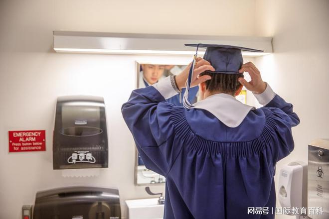 2024年高考后留学新趋势：上海国际本科1+3优势竟然这么多！(图3)