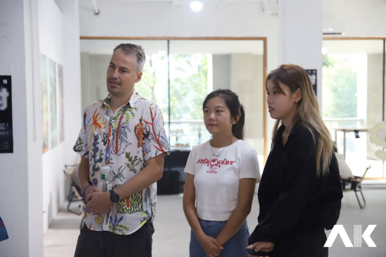 AK艺术展震撼来袭皇艺教授助力艺术留学申请季！(图3)