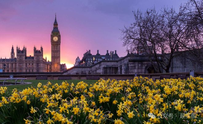 奇迹！被英国移民局连续拒签多次后他成功拿到英国工签带娃登陆！五年全家永居！