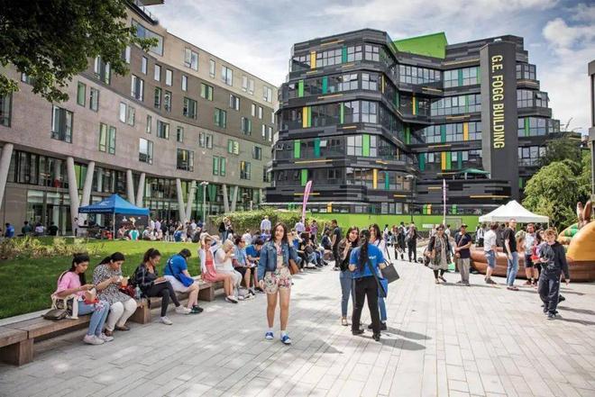 英国留学硕士申请全攻略：关键要素、材料准备与时间规划(图3)