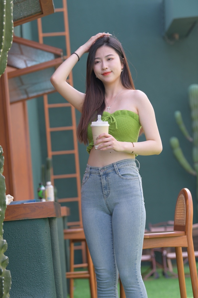 吴丽娜上海留学的_吴丽娜上海留学的V