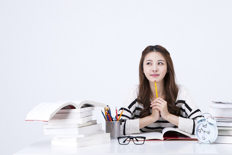 2024年去哪个国家留学费用低？